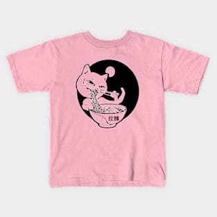 Kawaii Cat Eating Ramen Kids T-Shirt